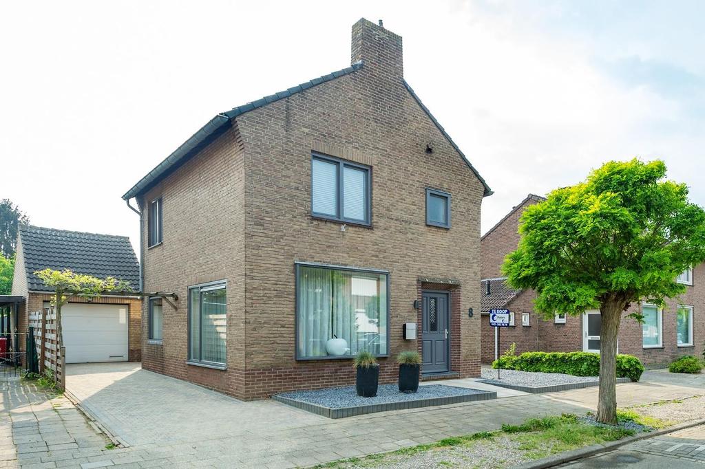 Te Koop Maastricht, Beatrixstraat 8 Bouwjaar :