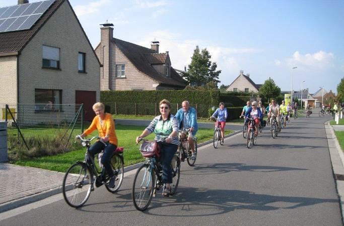 Rustige fietstocht op 12 september 2019 Code: 751909 Waar : start Domein Puyenbroek Parking 1 (speeltuin) Datum : 12 september 2019 - DONDERDAG om 14 uur.