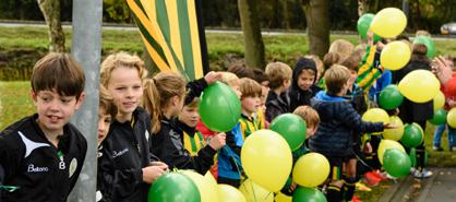 Jaarlijks moet Graaf Willem nieuwe ballen kopen. Ook moeten er weer nieuwe doeltjes gekocht worden door de gewijzigde opzet van het jeugdvoetbal door de KNVB.