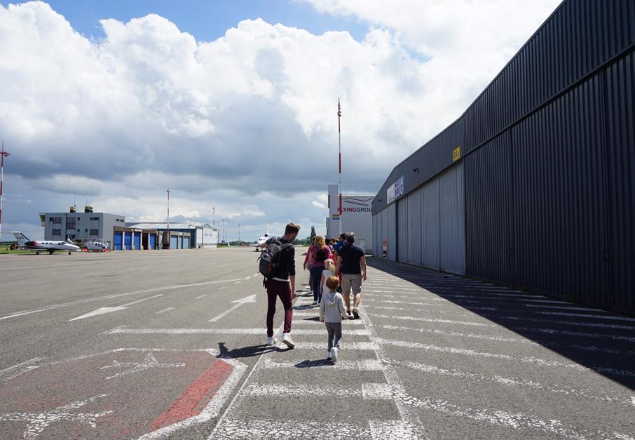 MIJN BEZOEK AAN DE LUCHTHAVEN VAN