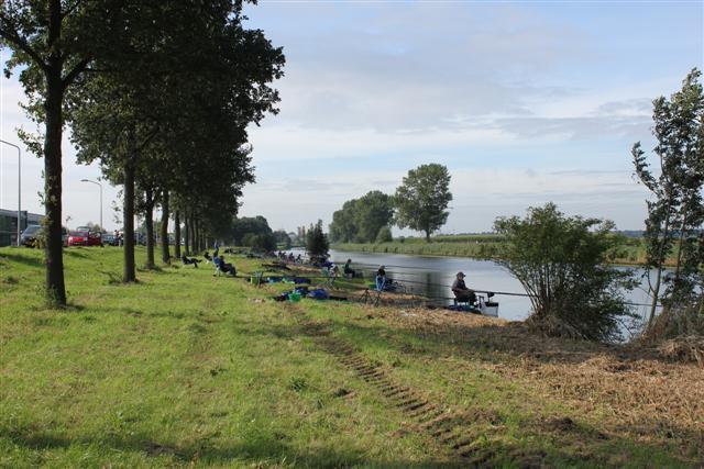 Wie een vis in het leefnet kon bewaren voor de weging, was er bijna zeker van dat hij/zij in de