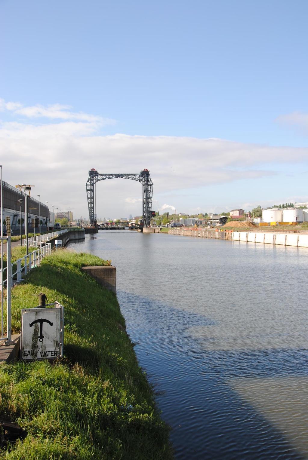 Het Kanaal Charleroi-Brussel-Willebroek, een belangrijke waterweg in het Gewest