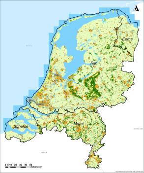 2 Organisatie van overstromingsrisicobeheer Het verminderen van overstromingsrisico s is in Nederland van groot maatschappelijk belang.