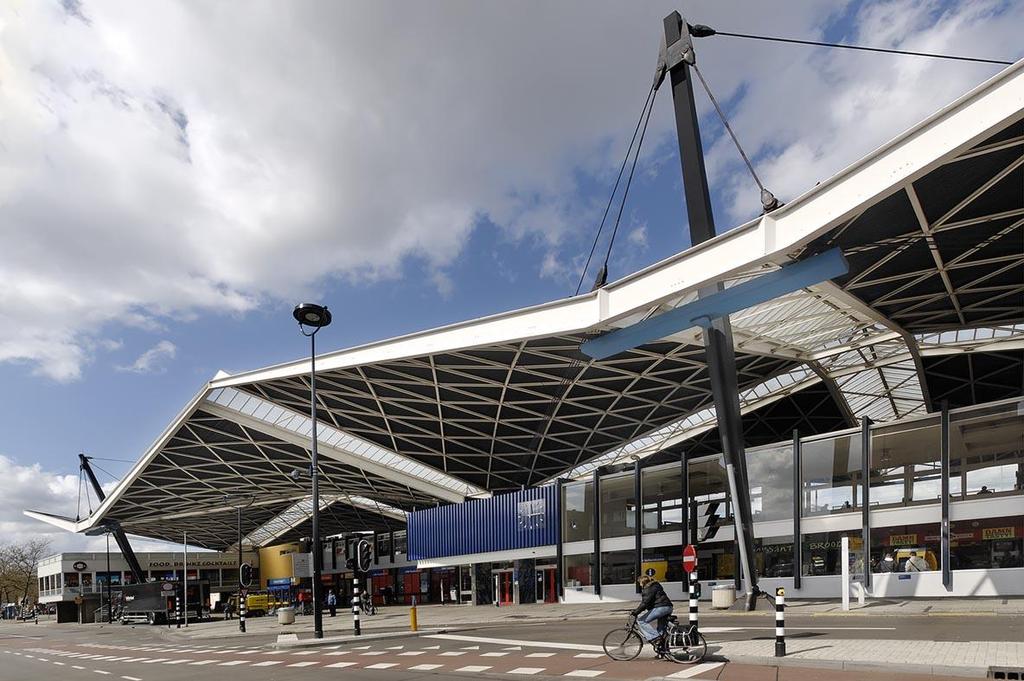 Het station markeert het begin- of eindpunt van