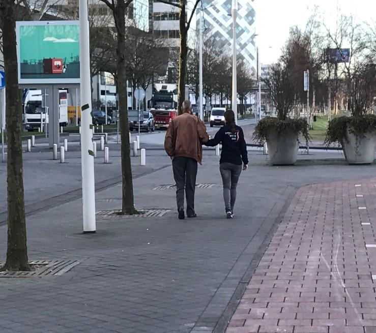 Dak- en Thuislozen Personen zonder woon- en/of verblijfplaats die structureel, langere tijd op Schiphol verblijven.