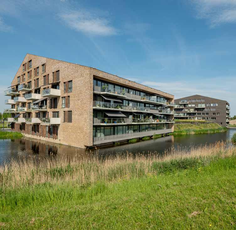 Klapwijkse Pier 1 & 2 wurck architectuur stedenbouw landschap Berkel / Lansingerland Ensemble van woonhoeves De Gele Lis en de Blauwe Lis vormen de eerste twee van een ensemble van vijf woongebouwen