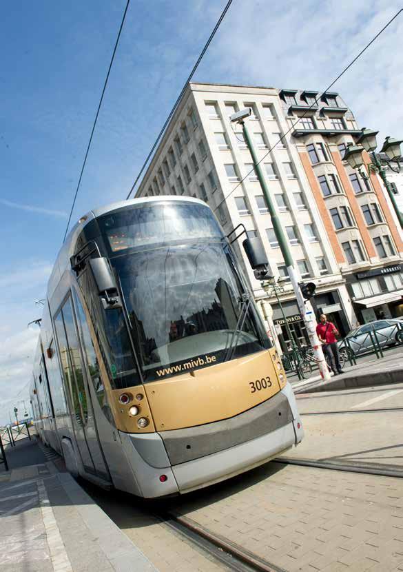 RUIME EN COMFORTABELE TRAMS In Brussel rijden dagelijks honderden trams. Daaronder bevinden zich ook trams van de types T3000 en T4000.