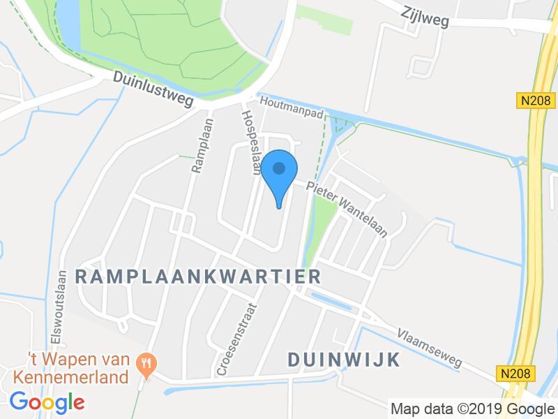 Soort : Eengezinswoning Type : Hoekwoning Aantal kamers : 6 (waarvan 4 slaapkamers) Inhoud : 432 m 3 Perceeloppervlakte : 214 m 2 Woonoppervlakte : 119 m 2 Soort bouw : Bestaande bouw