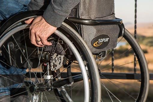 Toegankelijkheid In 2016 heeft de tweede kamer het VN verdrag inzake mensen met een handicap bekrachtigd.