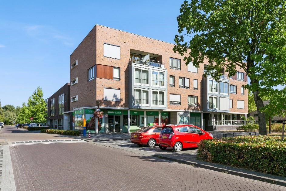 zowel in het appartement als in de parkeerkelder. De rust en gezelligheid van een puur Brabants dorp naast de dynamiek en de uitdaging van de stad.