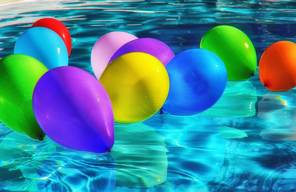25 JAAR MEERKAMP FEESTWEEK 22 juni tot en met 28 juni Feestweek Zwembad De Meerkamp viert dit jaar haar 25 jarig bestaan!