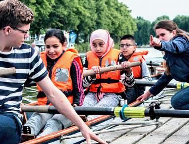 Een Move-project verbindt kinderen en studenten aan elkaar en samen worden zij verantwoordelijk voor het bedenken en uitvoeren van een plan om de buurt leuker te maken.