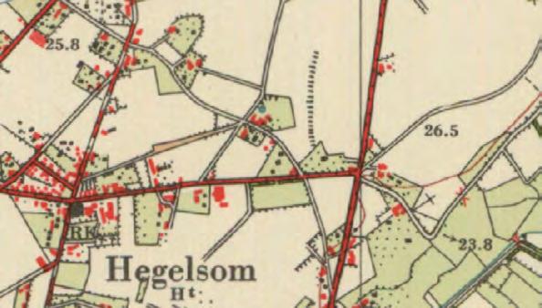 De Hagelkruisweg was destijds al zichtbaar. Situatie 1900 Medio jaren 50 van de vorige eeuw was de noordelijke gelegen bebouwing gesloopt.