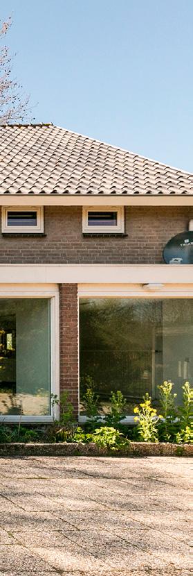 WONING Het royale volwaardige woongedeelte bevindt zich op de eerste verdieping.