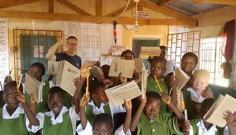 Twee keer per jaar kom ik in Malawi en zie met eigen ogen wat er is gedaan. Rechtstreekse hulp waarbij elke euro terecht komt bij de hulpbehoevenden.
