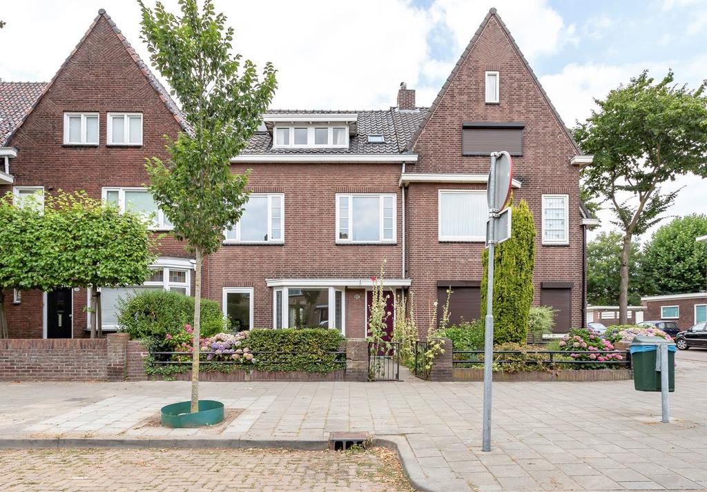 Eigentijds wonen TILBURG Oisterwijksebaan 127 Vraagprijs 537.