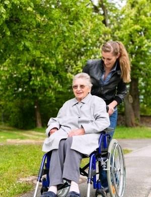 Toelichting activiteiten Bureau Welzijn WANDELGROEP Een wandeling maken door Beuningen of omgeving. Onderweg maken we van de gelegenheid gebruik om een kopje koffie of thee te gaan drinken.