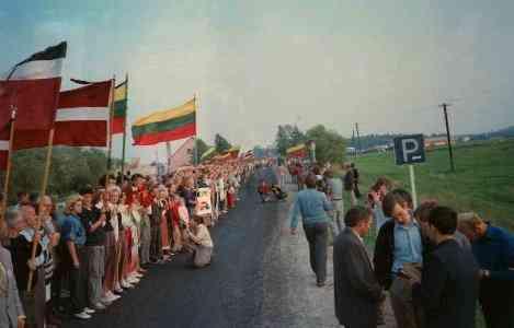 De Baltische weg 1989- menselijke