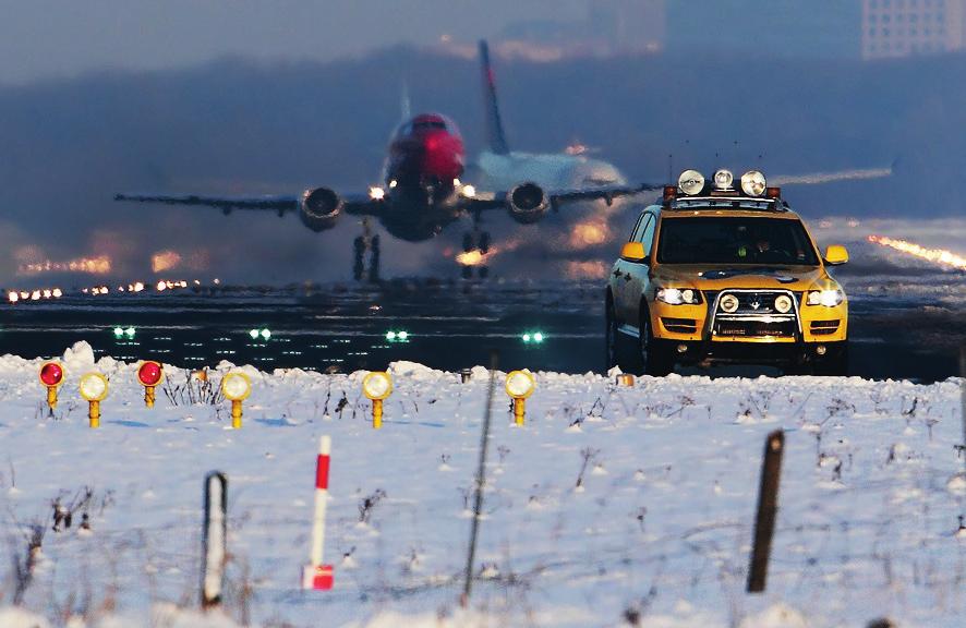 Gepubliceerde rapporten Runway incursion baan 24, Boeing 737, LN-KKZ, Amsterdam Airport Schiphol, 18 december 2010 Het voorval ontstond doordat de baanverkeersleider een startklaring gaf aan een van