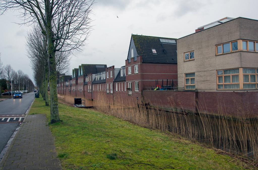 Foto 2: Impressie toekomstige situatie gemaal Lage Landen De locatie van het gemaal is op de plek van de stuw Lage Landen omdat op deze locatie het lage deel van de Kasteelgracht grenst aan het hoge