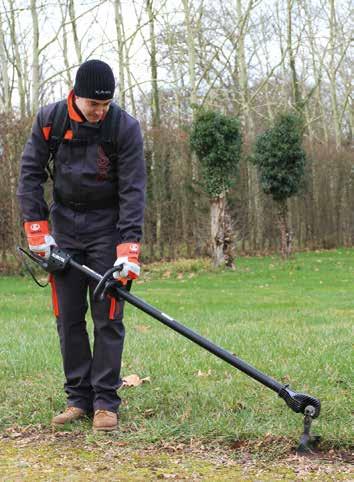 Assortiment nergy SCHOFFEL - HAKFREES Met de elektrische cultivator-schoffelmachine WH400, zijn onkruid verwijderen en de grond bewerken,