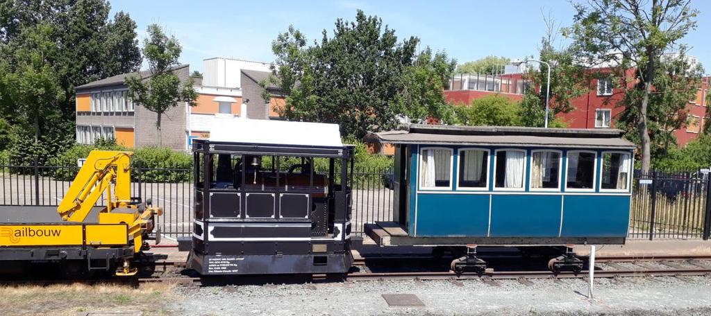 26 juni 2018: het RSTM locje nr. 2 en het ZNSM stoomtramrijtuigje mogen even van de buitenlucht genieten.