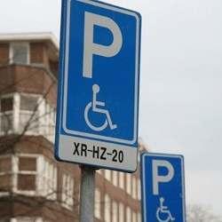 9 Gehandicaptenparkeerplaatsen 07-12-2012 Aandachtspunten Soort Criteria Er zijn verschillende soorten gehandicaptenparkeerplaatsen zoals een gehandicaptenparkeerplaats op kenteken.
