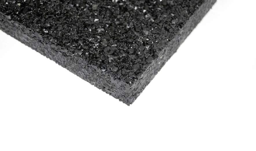 26 Rubberen tegels Materiaal Gebruik Mix van gerecycleerd hard rubber granulaat en PU lijm De tegels zijn duurzaam en uitstekend voor valdempende