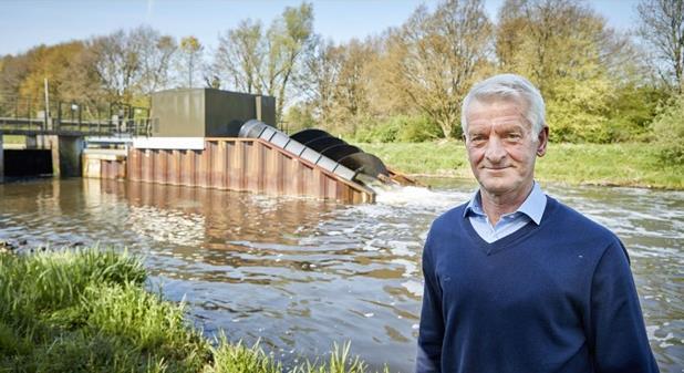 Bijlage 4: Samen elektriciteit opwekken met waterkracht Toen ik haar voor de eerste keer zag draaien, schoot ik vol.