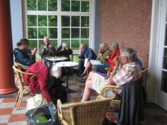 secretarieel jaarverslag 2017: bestuurszaken (1) Natuurbescherming: Deelname aan diverse inventarisaties Westelijke Tuinbouwgebouw om de biodiversiteit vast te stellen en als belangrijke input voor