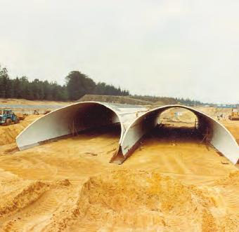 Bewezen Concept Het op de voorzijde afgebeelde Cerviduct is in 1987 gebouwd en een van de eerste grote faunapassages in Europa.