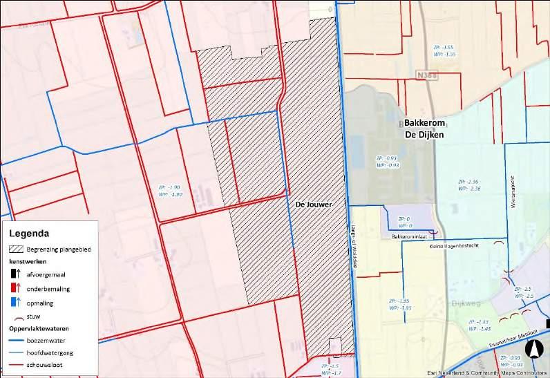 Op de overgang naar voornoemde dekzandrug gaat de bodem over in moerige podzolgronden (bodems met een meerdere decimeters dikke, venige bovenlaag op zand) en veldpodzolgronden van lemig fijn zand op