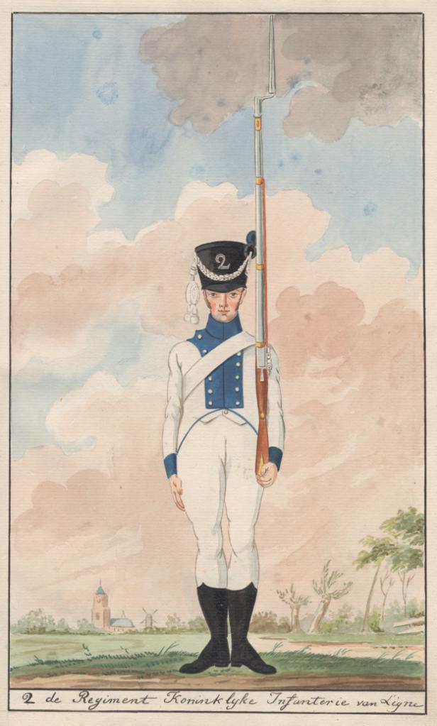 Dit bataljon kwam in 1799 onder Luitenant-generaal W.H. Daendels tegen de Russen en Britten in actie in Noord-Holland. Links: Uniform van de 2 e Halve Brigade, later 2 e Regiment Infanterie.