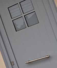 de opliggend. Bij aluminiumdeuren kunt u zelfs kiezen voor uitstraling van uw deur.