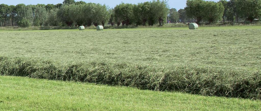 Snel en veilig rijden Een stabiel transportonderstel dat perfect volgt in het tractorspoor en is toegelaten voor een