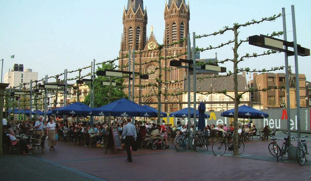 Ook heeft Tilburg een uitstekend netwerk van fietspaden: de zogenaamde Sternet-routes.