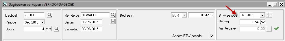 Factuur aangegeven in een andere periode Wanneer u een factuur boekt en de BTW aangifteperiode verschillend is van de periode van inboeking van het boekstuk, vink het veld Andere BTW periode aan.