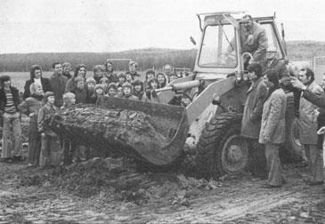 GESCHIEDENIS VAN S.V. DIE HAGHE DE VERENIGING DRAAGT SINDS 16 JUNI 1944 DE NAAM "SPORTVERENIGING DIE HAGHE" EN IS OP 1 NOVEMBER 1923 OPGERICHT ALS "SPORTVERENIGING BUITENLANDSE ZAKEN", AFGEKORT TOT "B.