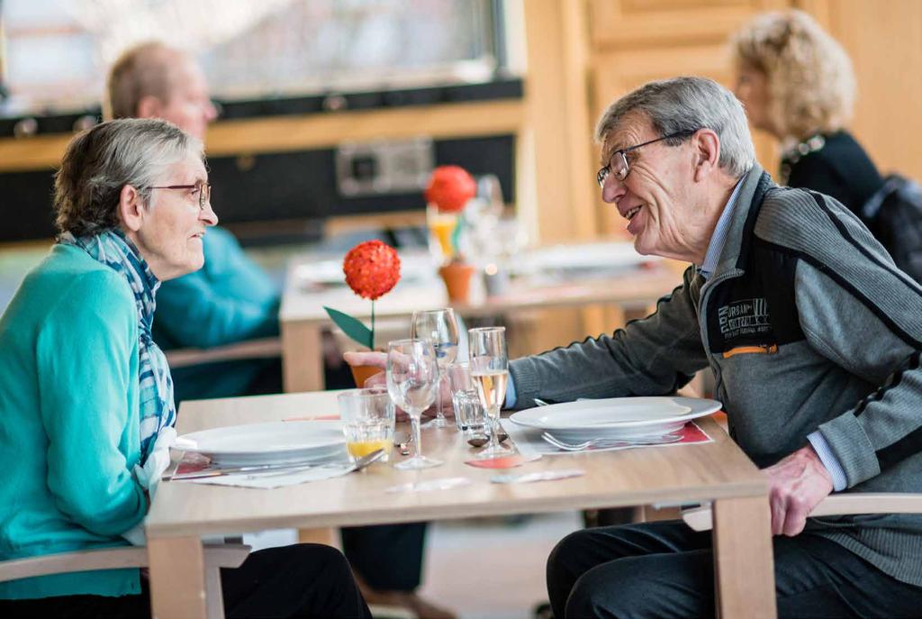 4 5 BEELDverhaal BEELDverhaal toont pure taferelen uit het leven van gewone Beersenaren. We brengen de passie, de liefde en de warmte in Beerse in BEELD. Steeds herkenbaar, maar altijd uniek.