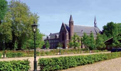 DE KARMEL IN TWENTE INFORMATIE & AANMELDEN KLOOSTERPAD ZENDEREN Het kloosterpad is een uitgezette route over de Zenderense Es, waarin religieuze en culturele plekken zijn opgenomen.