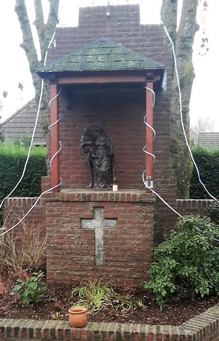 Een geprinte verkorte versie van de nieuwsbrief is te vinden in onze 3 kerken, in de kapel van Helkant en ontmoetingscentrum Zonzeel te Hooge Zwaluwe.