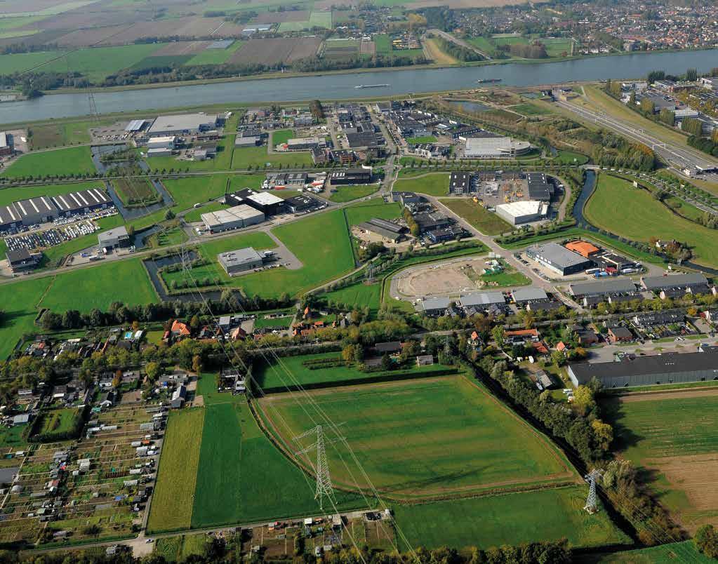 Drechttunnelel DUIVELSEILAND LOUTERBLOEMEN KRABBEPOLDER INLAND SEAPORT Dordtsche Kil DORDTSE KIL I AMSTELWIJCK WEST DORDTSE KIL II Kiltunnel DORDTSE KIL III Aquamarijnweg Rijksstraatweg Willemsdorp