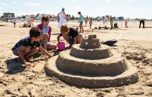 be Beachvolleybaltornooi wanneer: zaterdag 13 juli plaats: Sportstrand om 10 u org: West-Vlaamse Volleybalbond Krachtbalinitiatie wanneer: zaterdag 13 en 20 juli en 17 aug van 9.