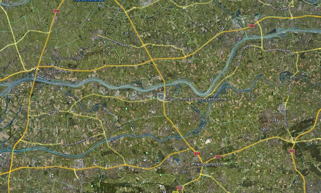 Het stadje zelf (12.000 inwoners), beschikt over een ruim opleidingaanbod en diverse sportaccommodaties, verder is er de middelbare scholengemeenschap Het Cambium.