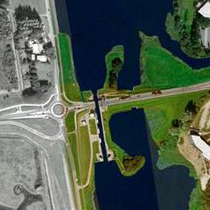 vaargeul ter hoogte van de brug Provincies Flevoland en Overijssel Reevesluiscomplex Nieuwe schutsluis van 120m met spuiwerken, zuidelijk van het punt waar de bypass uitmondt in het