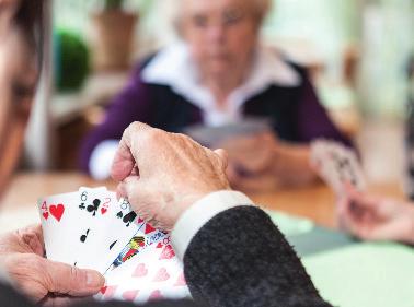 Ook bewoners die palliatieve zorgen nodig hebben, worden warm en deskundig begeleid. Dagelijkse activiteiten Elke dag zorgen we voor activiteiten en ontspanning.