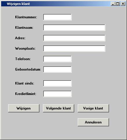 PRAKTIJKSITUATIES MET OPLOSSINGEN Na het invoeren van één van beide selectiecriteria, verschijnen de gegevens van de (eerste) klant die aan het criterium voldoet in het window Wijzigen klant.