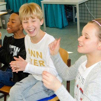 1 ONZE SCHOOL 4 Lichtenbeek biedt speciaal onderwijs aan Lichtenbeek biedt kinderen een overzichtelijke 5 kinderen met een lichamelijke, verstandelijke of meervoudige beperking en aan langdurig zieke