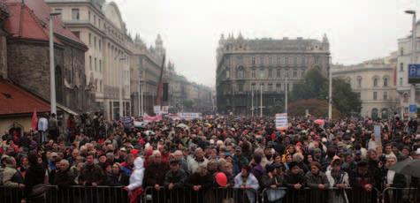 grond. Wel gaven tienduizenden gehoor aan de oproep om de straat op te gaan. De titel van het strijdlied van de beweging is gebaseerd op een Hongaars gezegde dat verwijst naar 56.