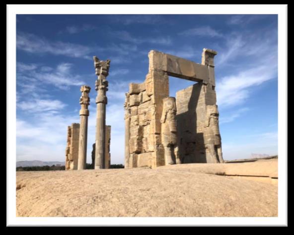 Darius de Grote nodigde architecten uit de verste uithoeken van het Perzische rijk uit om zijn